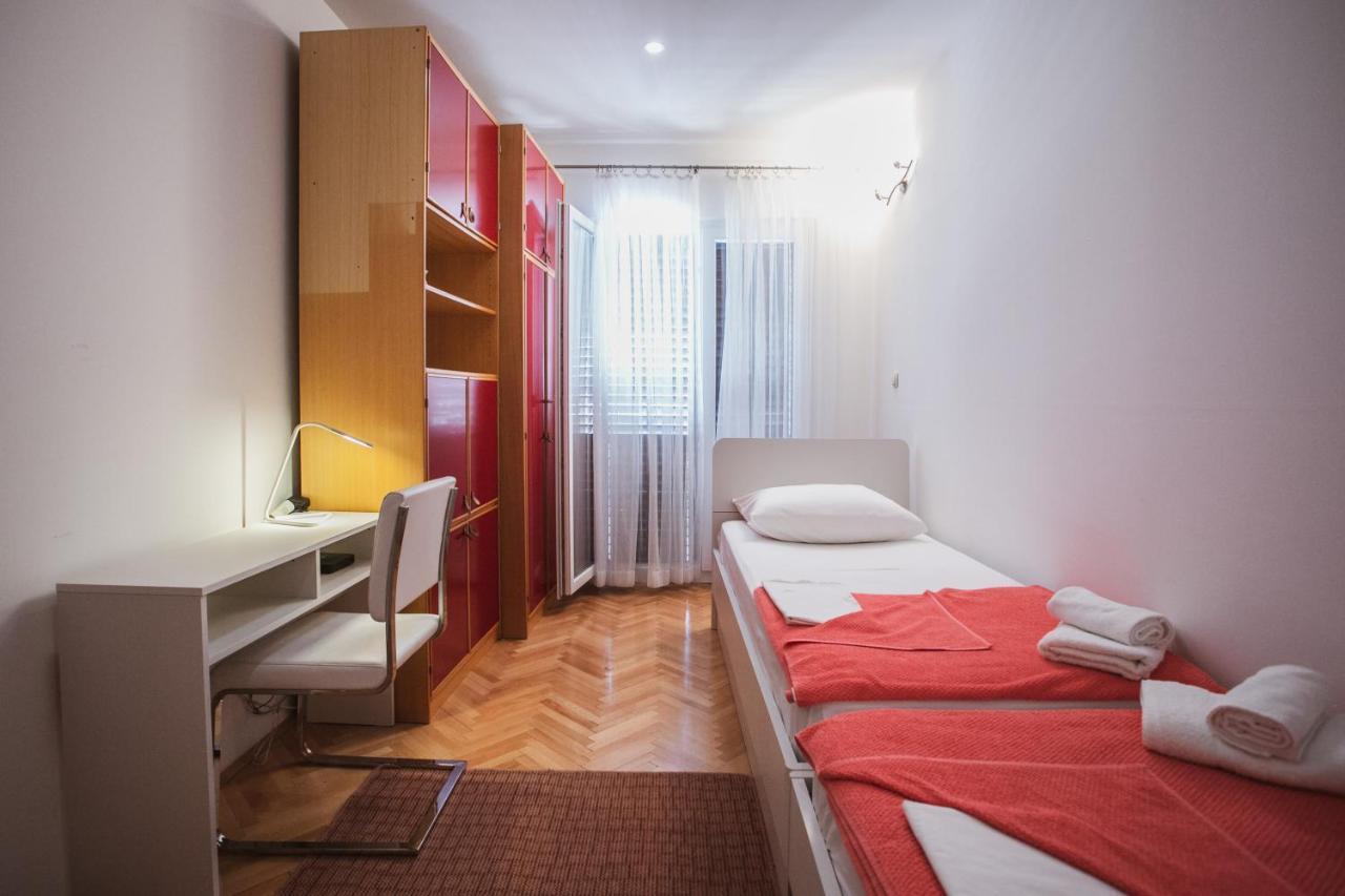 Comfort Sea View Apartment Dugi Rat Buitenkant foto